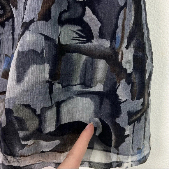 Sundance 100% Silk Blouse Top Size Medium Contemporary Geometric Print Artsy - Picture 13 of 14